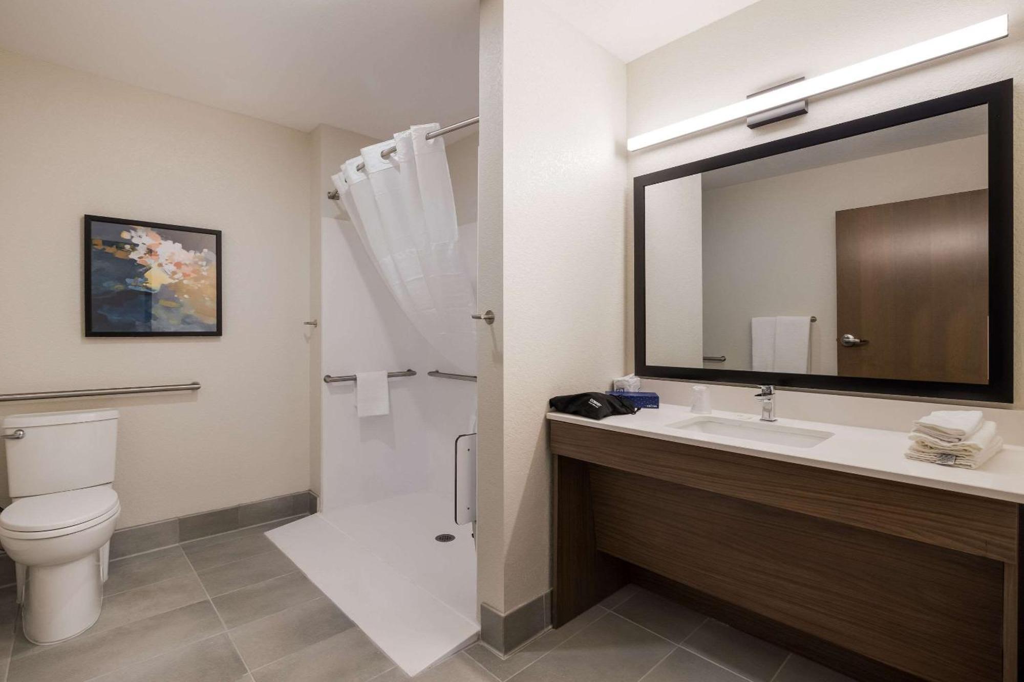 Everhome Suites コロナ エクステリア 写真